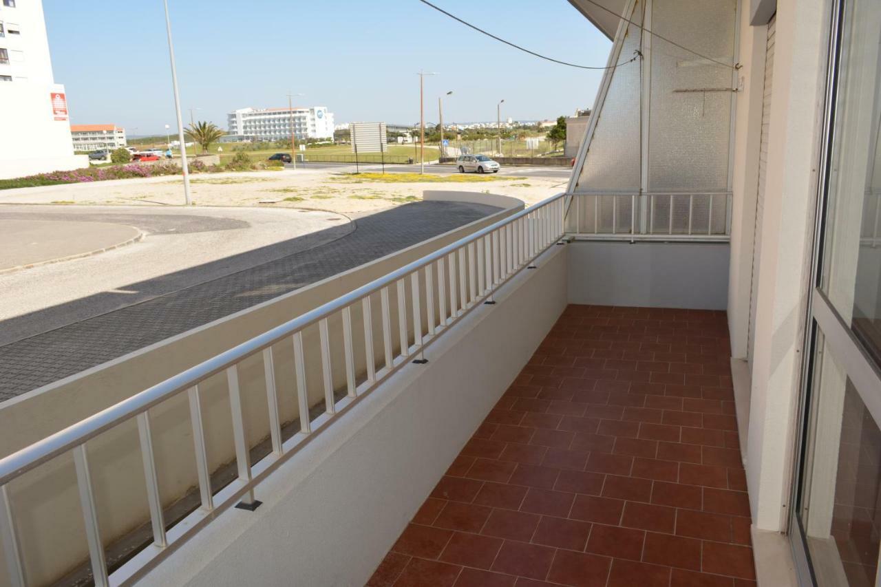 Casa Da Praia De Peniche Apartment Ngoại thất bức ảnh